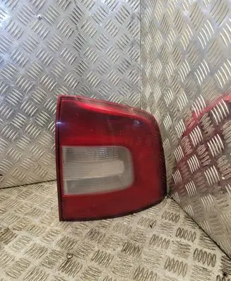 Skoda Octavia Mk2 (1Z) Rear/tail lights 1Z9945258 27592202