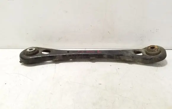 Rear control arm