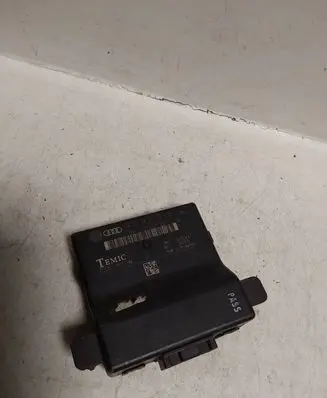 Volkswagen Golf V Gateway control module 1K0907530E 1K0907951