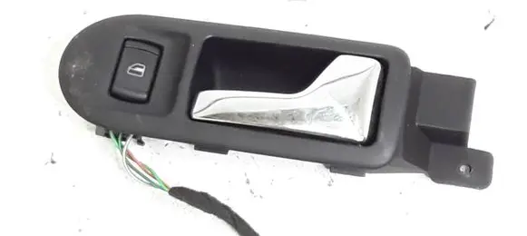 Volkswagen PASSAT B5 Front door interior handle 3B1837114