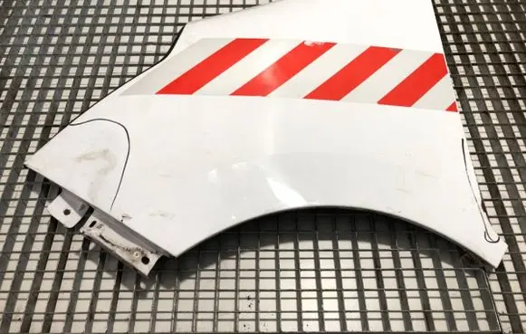 Opel Movano B Fender 