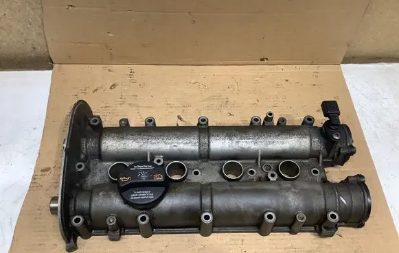 Skoda Fabia Mk2 (5J) Camshaft holder 036103475BN 036103469CM