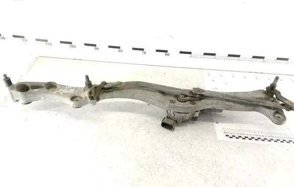 BMW 7 E65 E66 Front wiper linkage and motor 3397020669 7144937