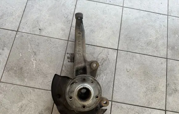 Volkswagen Amarok Front wheel hub 2H6407258