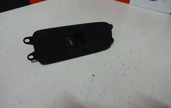 Volvo S60 Electric window control switch 31272012