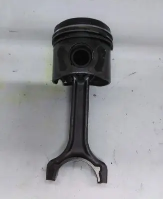 Opel Corsa D Piston with connecting rod
