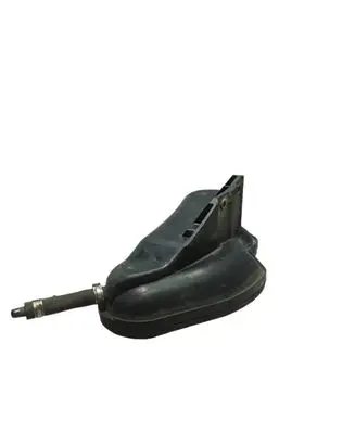 Vacuum air tank