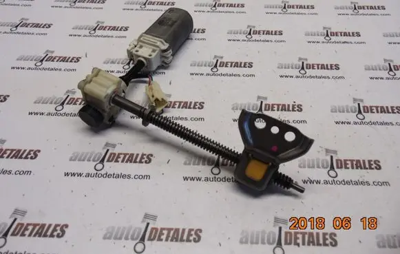 Lexus LS 430 Seat adjustment motor 8582050130