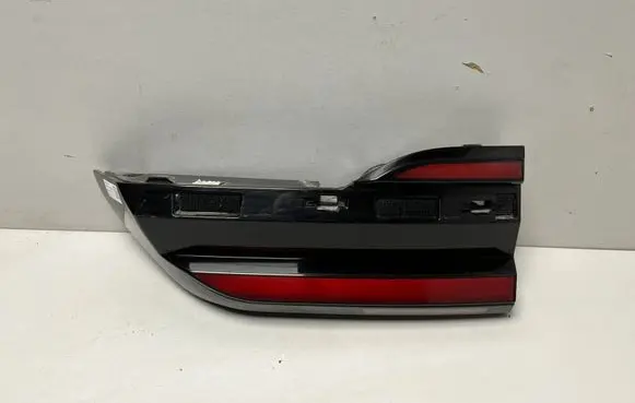 BMW X7 G07 Tailgate rear/tail lights 9881362