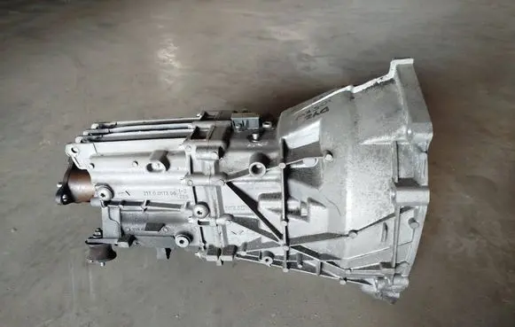 BMW 1 E82 E88 Manual 6 speed gearbox 2170020198 GS617DG
