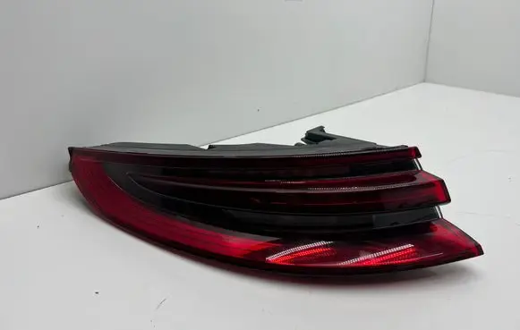 Porsche Panamera (971) Rear/tail lights 971945091C 20770102