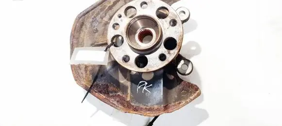 Front wheel hub
