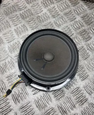 Skoda Octavia Mk2 (1Z) Front door speaker 1Z0035411Q