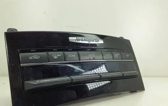 Mercedes-Benz E W212 Climate control unit A2129007404