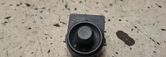 Opel Insignia A Wing mirror switch 13271827 0021 211723