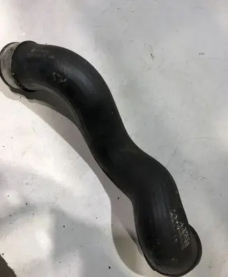 Audi A4 S4 B6 8E 8H Intercooler hose/pipe 8E0145737E