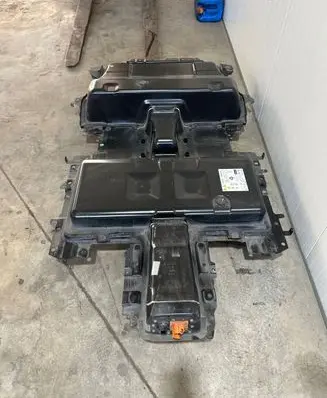 Opel Corsa F Hybrid / electric car battery 9847028980
