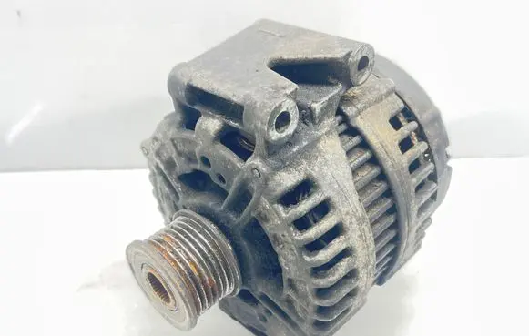 Mercedes-Benz ML W164 Generator/alternator A0131547002