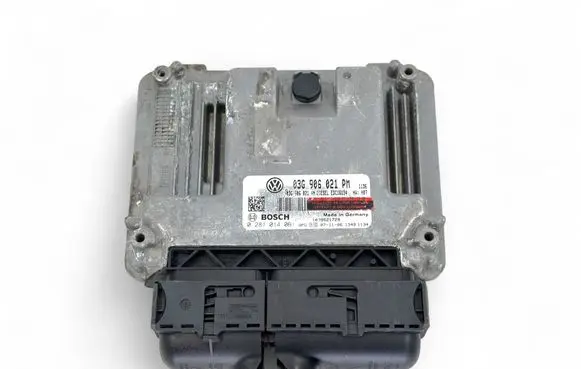 Volkswagen Golf V Engine control unit/module 03G906021PM 03G906021AN 0281014061