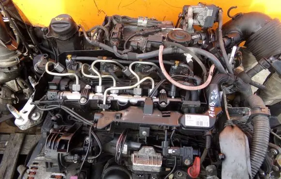 Toyota Avensis T270 Engine 1WW