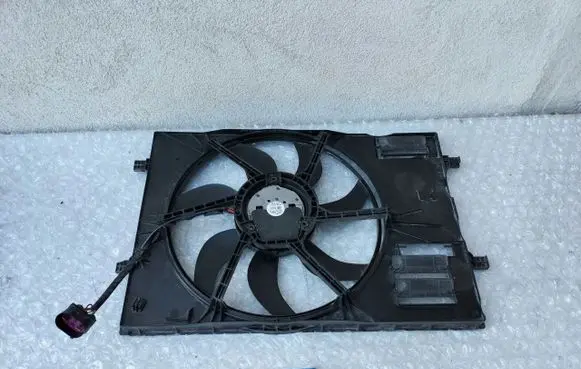 Volkswagen PASSAT B8 Electric radiator cooling fan 5Q0121205