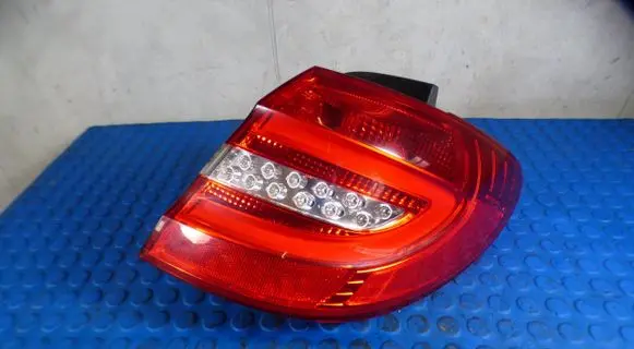Mercedes-Benz B W246 W242 Rear/tail lights A2468200664 607502 YAP4018511