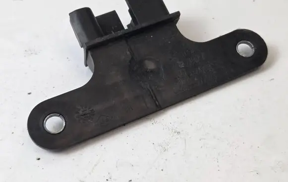 Nissan NV300 Sliding door check strap stopper 777895164R 93451803
