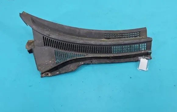 Suzuki Swift I Wiper trim IMPRK1515406