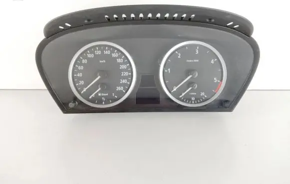 BMW 5 E60 E61 Speedometer (instrument cluster) 6974576 110080213