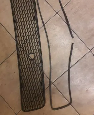 Audi 80 90 S2 B4 Front grill