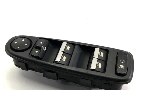 Citroen C4 Grand Picasso Electric window control switch