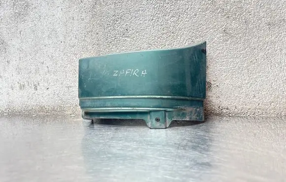 Opel Zafira A Rear/tail light trim molding 90580804 2225517