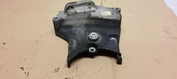 Opel Zafira B Generator/alternator bracket 5521053