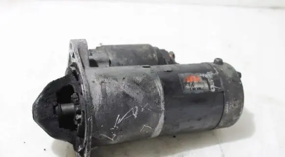Opel Zafira B Starter motor