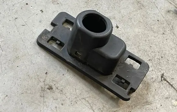 BMW X5 E70 Front parking sensor holder (PDC) 7165461