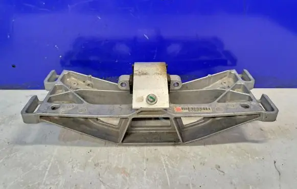 Jaguar XE Gearbox mount GX736A026AC