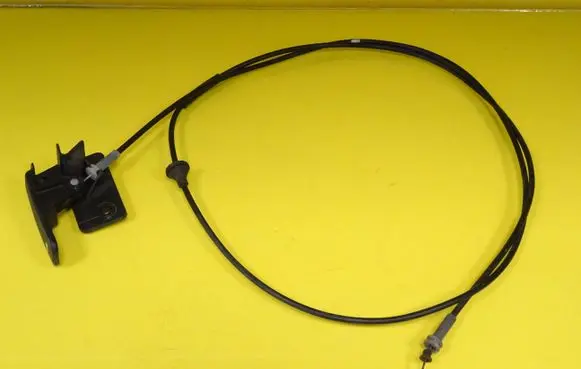 Engine bonnet/hood lock release cable