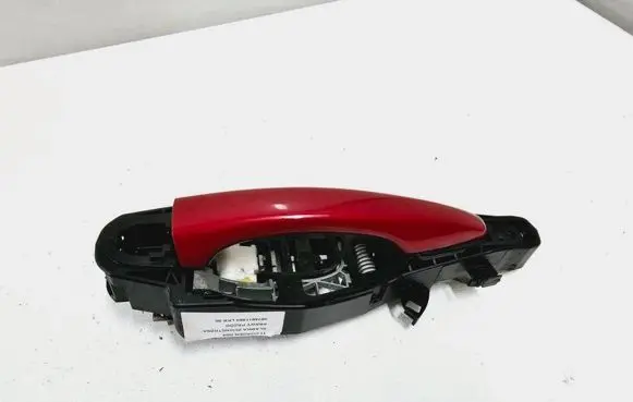 Citroen DS4 Front door exterior handle/bracket 9674811980