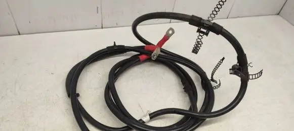 Audi A6 S6 C6 4F Positive cable (battery)