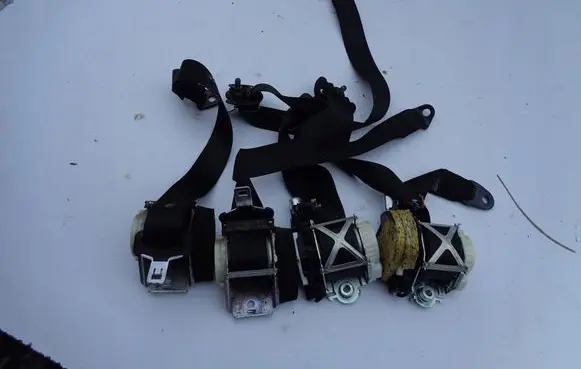 Citroen C5 Front seatbelt PASYBEZPIECZESTWA