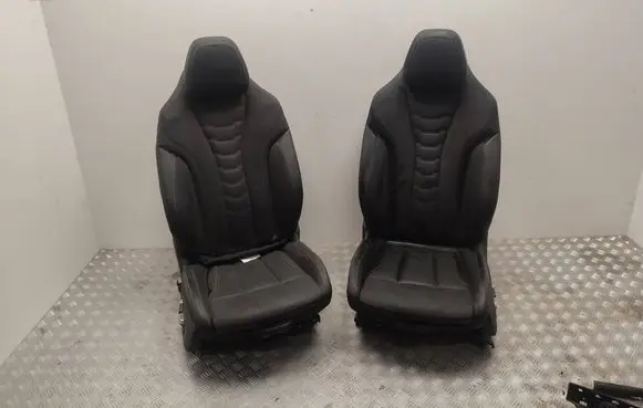 BMW 8 G16 Seat set