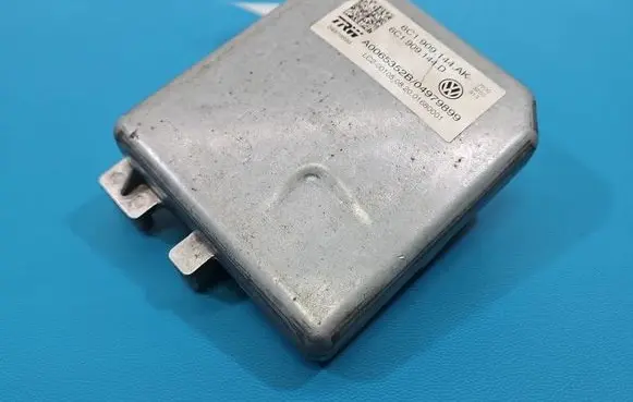 Skoda Fabia Mk3 (NJ) Central body control module 6C1909144AK IMPRK1599456