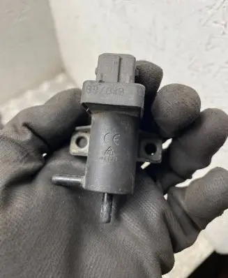 Renault Megane II Turbo solenoid valve 7700113709