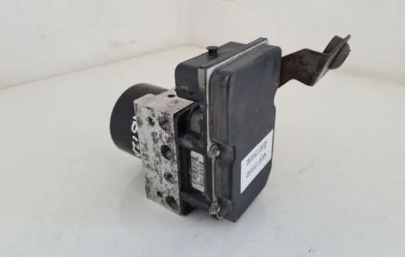 Seat Ibiza III (6L) ABS Pump 6Q0907379