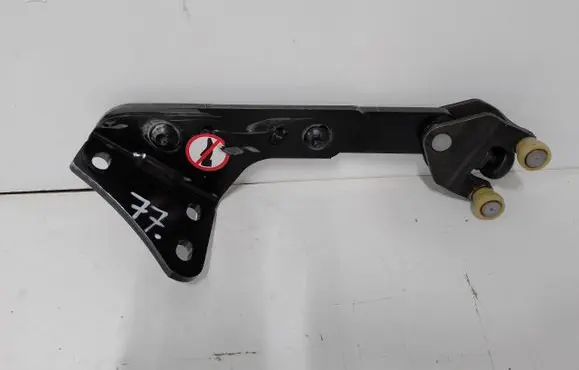 Toyota Proace Sliding door upper roller guide/hinge 9808758D