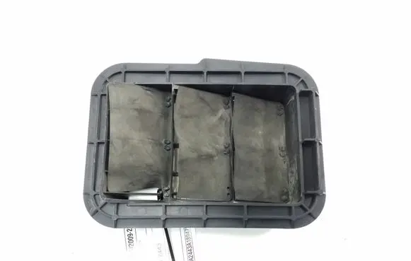 Toyota Prius (XW30) Fender grill 6294016060