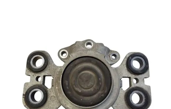 Volvo XC60 Engine mount bracket 31401307