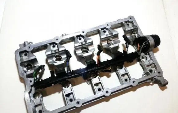 Volkswagen Touran I Camshaft 03g103308b kts41