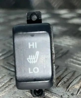 Honda Accord Seat heating switch M22831
