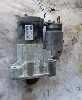 Peugeot RCZ Starter motor v764559480